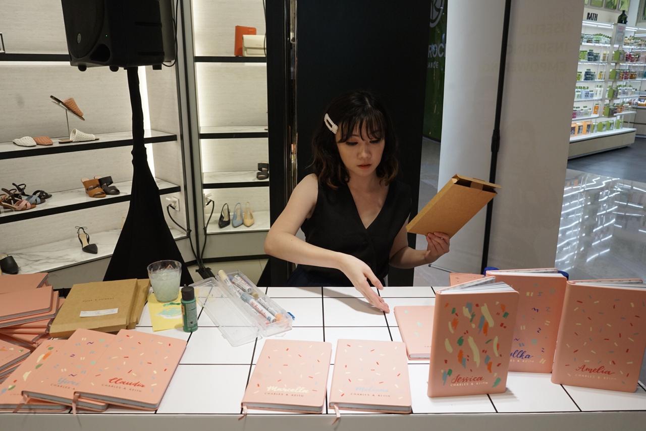 Pika Poppin di Charles & Keith, Surabaya.